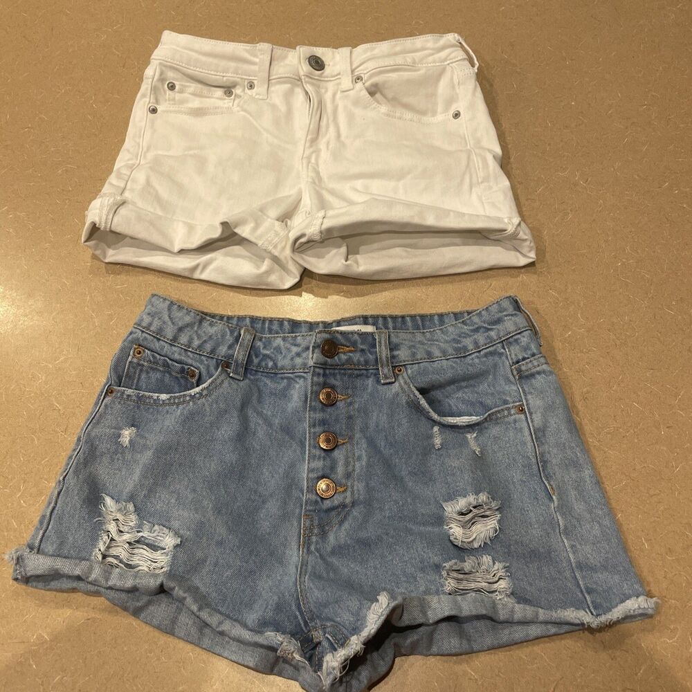 2 Pairs Jean Shorts Forever 21 Cutoff Women’s Size 27 American Eagle White Sz 6